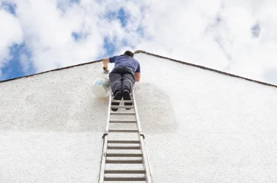 Peinture extérieure au Pescher — façades et ravalement