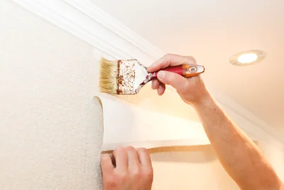 Pose de papier peint au Pescher — revêtements muraux et toiles de verre